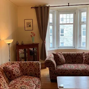 Apartment Spacious 2 Bedroom In